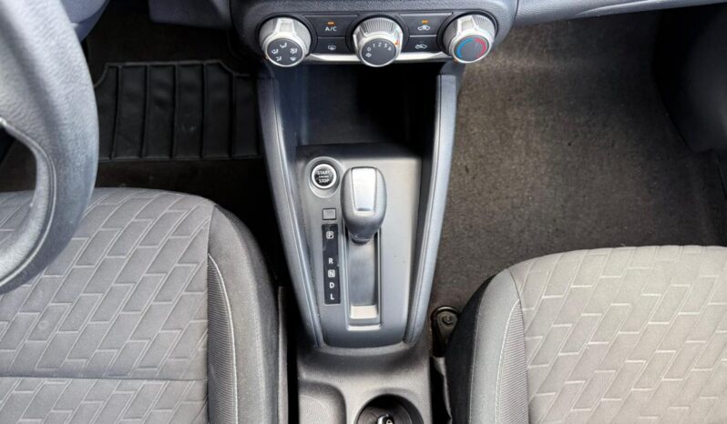 
Nissan 2024 KICKS 5p Advance L4/1.6 Aut full									