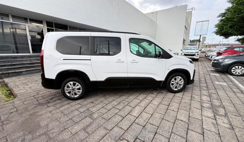 
Peugeot 2025 Rifter 5p Allure Pack L3/1.2/T Aut full									