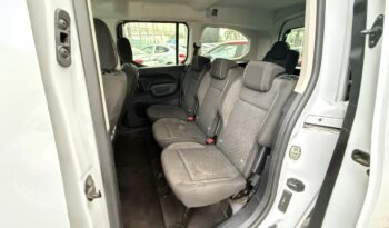 
Peugeot 2025 Rifter 5p Allure Pack L3/1.2/T Aut full									