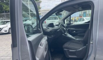 
Peugeot 2025 Rifter 5p Allure Pack L3/1.2/T Aut full									