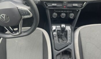 
Volkswagen 2024 Taos 5p Trendline L4/1.4/T Aut full									