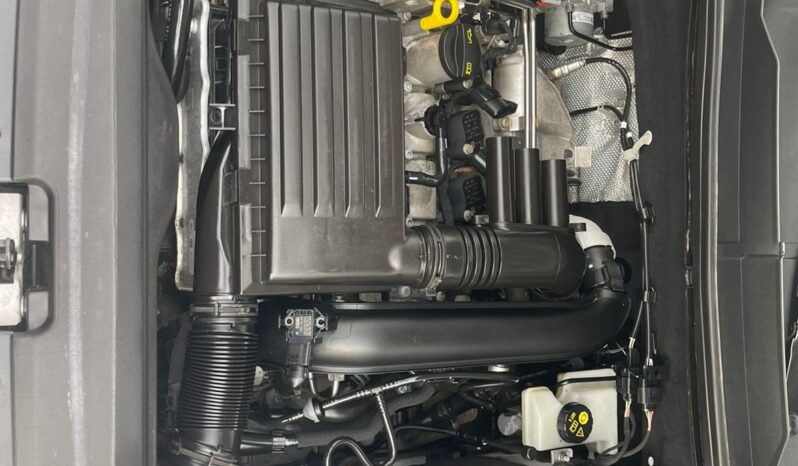 
Volkswagen 2024 Taos 5p Trendline L4/1.4/T Aut full									