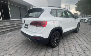 Volkswagen 2024 Taos 5p Trendline L4/1.4/T Aut