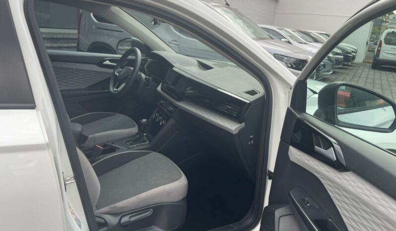 
Volkswagen 2024 Taos 5p Trendline L4/1.4/T Aut full									