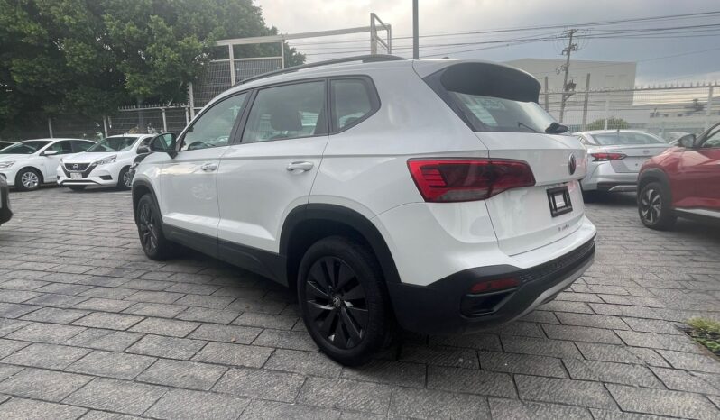 
Volkswagen 2024 Taos 5p Trendline L4/1.4/T Aut full									